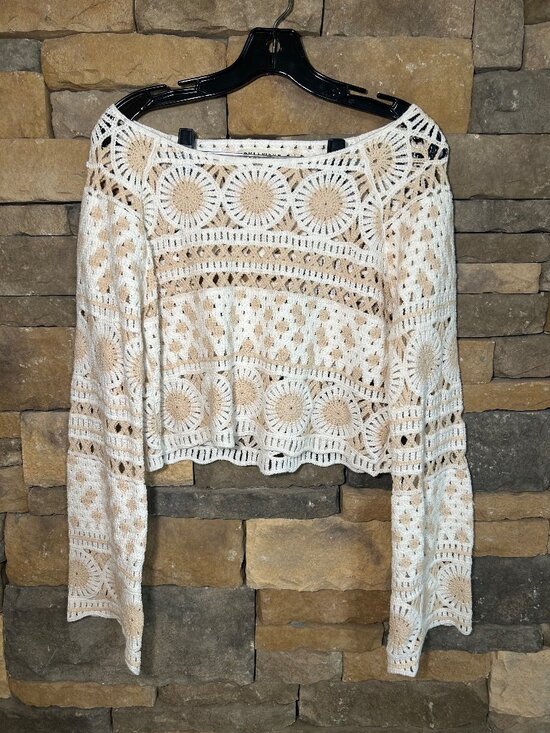 Idyllwind Tops - Idyllwind White and Tan Boho-Inspired Crochet Knit Crop Top w Bell Sleeves
